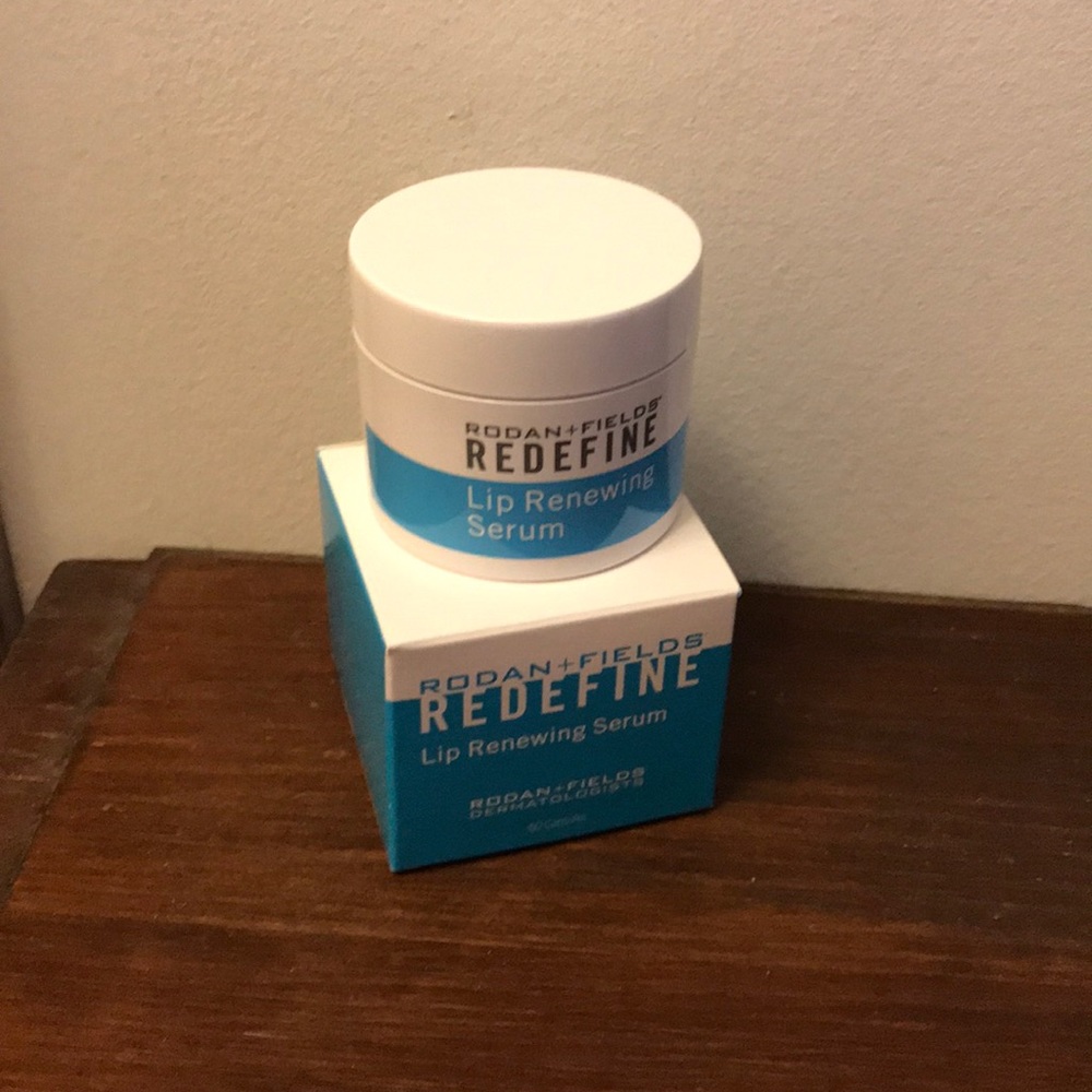 Rodan + Fields Lip Renewing Serum